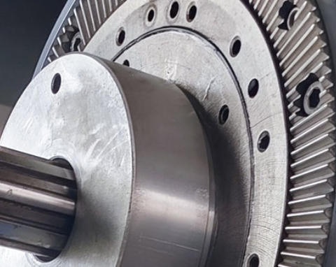 Servis in vzdrževanje strojev