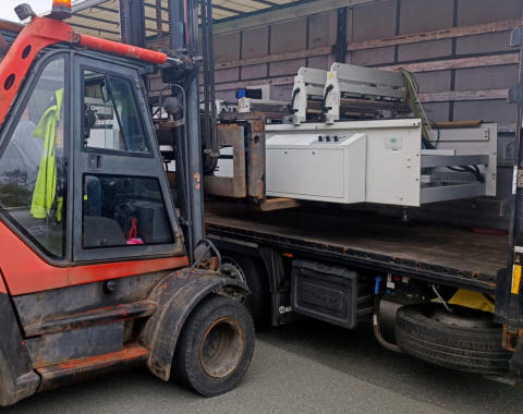 Svetovanje pri nabavi in selitvi strojev